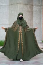 Luxury Abhaya Set with Inner and Hijab - Image 2